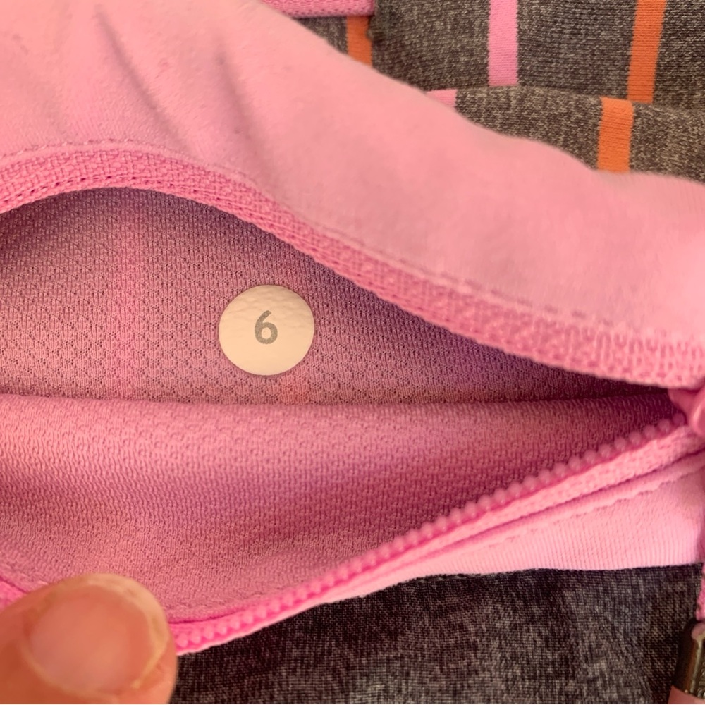 Lululemon Pace Rival Skirt/skort  size 6 Heather Grey and Pink four way stretch - Picture 12 of 14